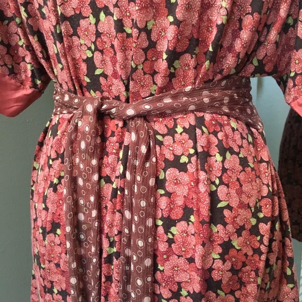 Anthropologie Left of Center Berry Thistle Tunic - Picture 5 of 6